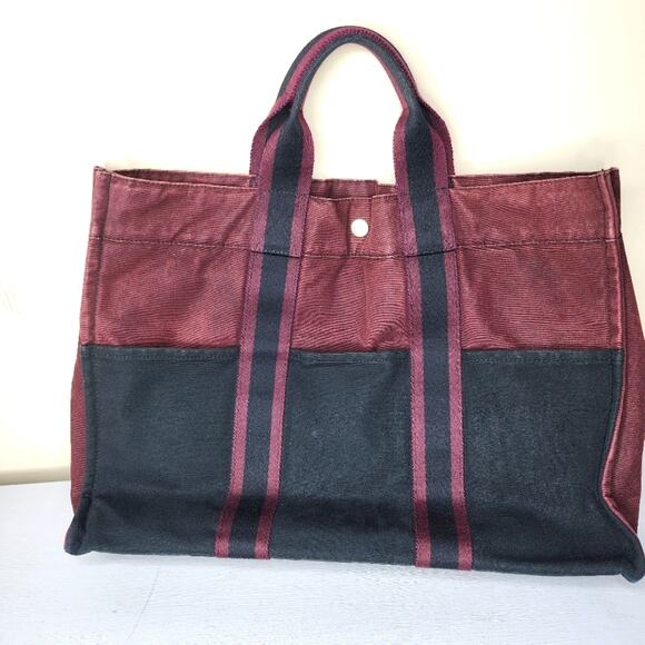 Hermes MM Fourre Canvas Tote Navy Blue and Burgundy Silver Hardware - Picture 2 of 16